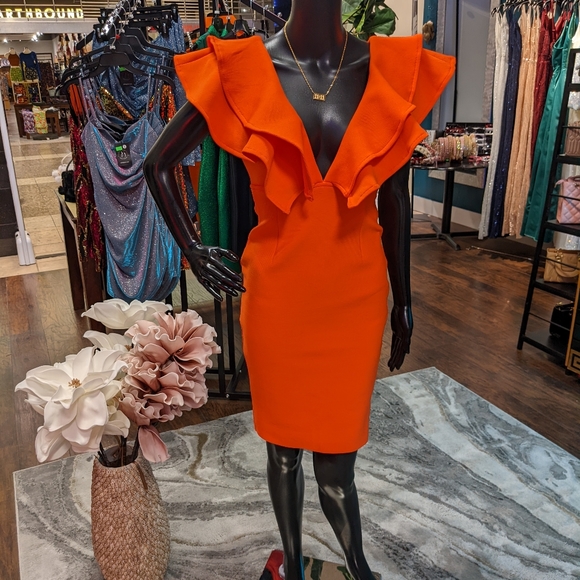 Famous Bandage Ruffle dress XS-XL - Picture 14 of 15